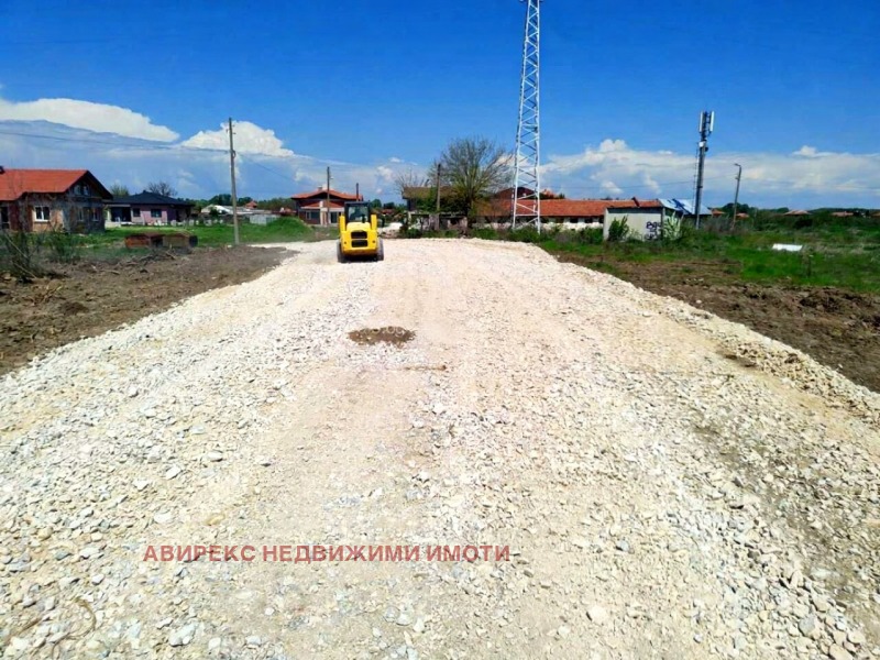 Продава ПАРЦЕЛ, област Пловдив, с. Оризари • 54191 € / 105988.38 лв. • 36619841 1