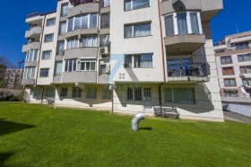 2 bedroom Vitosha, Sofia 1