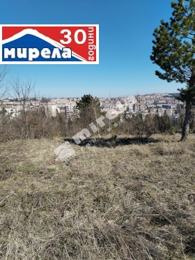 Cselekmény Buzludzsa, Veliko Tarnovo 1