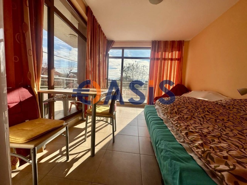 Продава 2-СТАЕН, гр. Бургас, Сарафово, снимка 2 - Апартаменти - 52621855