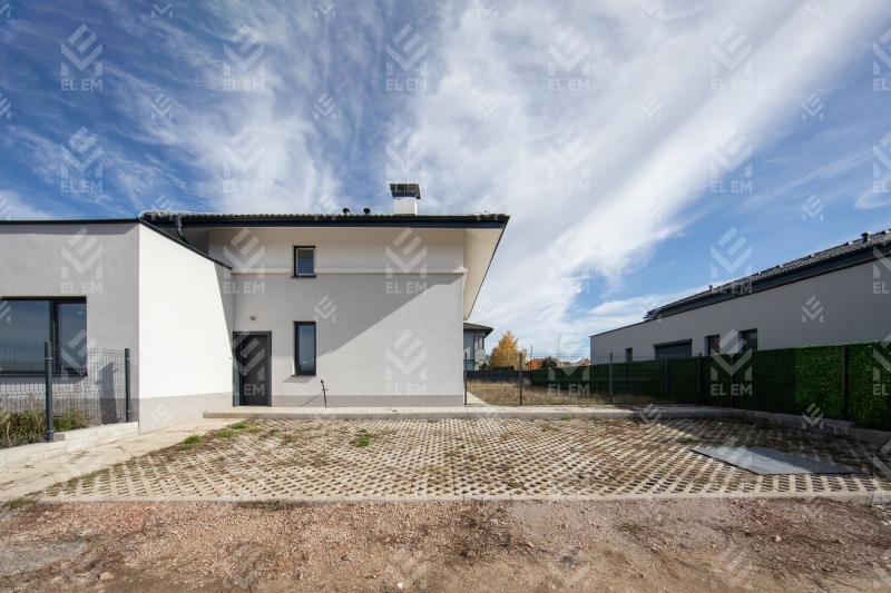 Til salgs  Hus region Sofia , Kostinbrod , 270 kvm | 47454601 - bilde [17]