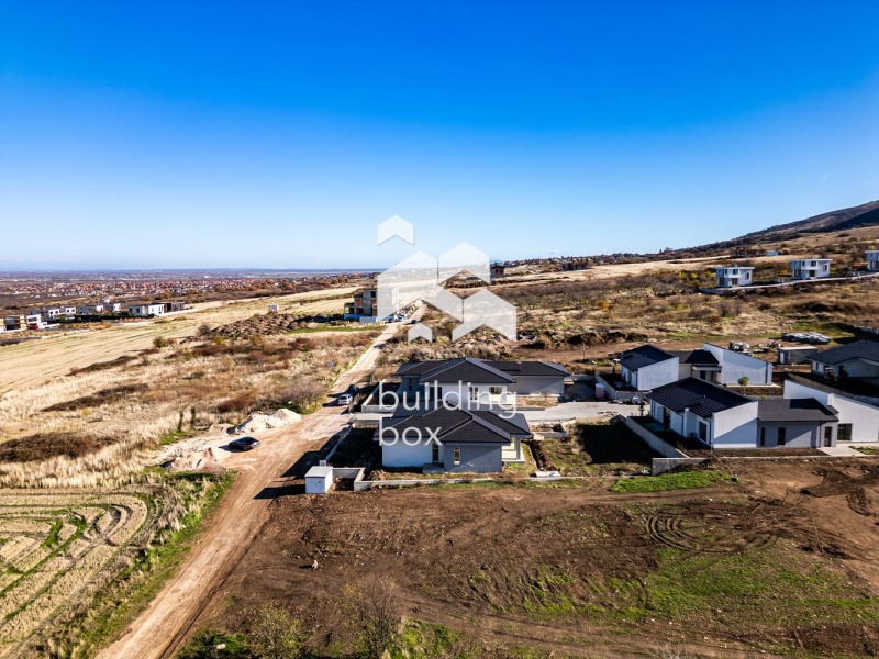 Продава КЪЩА, с. Марково, област Пловдив, снимка 3 - Къщи - 52826609