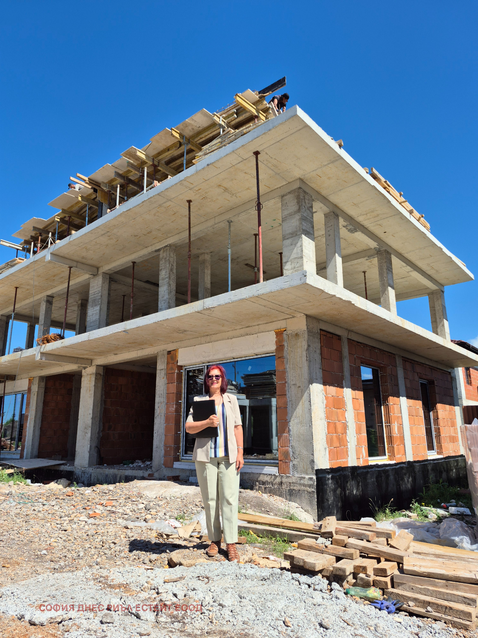 Продава КЪЩА, гр. Костинброд, област София област, снимка 2 - Къщи - 54347679