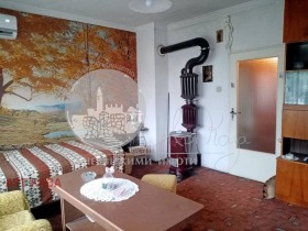 2 bedroom Proslav, Plovdiv 2