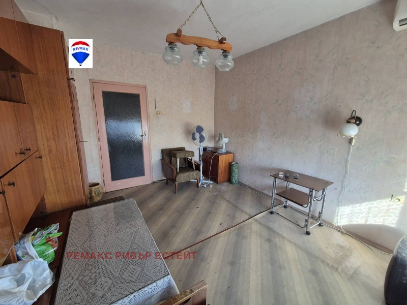 In vendita  1 camera da letto Ruse , Vazragdane , 62 mq | 57916773 - Immagine [6]