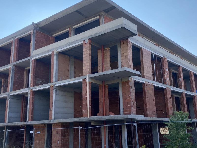 Продава  3-стаен област Пловдив , гр. Карлово , 127 кв.м | 71349338 - изображение [2]