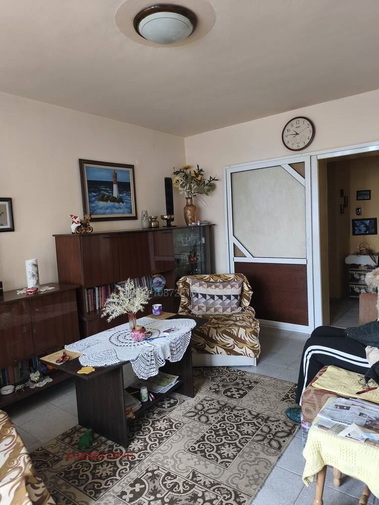 Продава 3-СТАЕН, гр. Варна, Лятно кино Тракия, снимка 4 - Апартаменти - 53441956