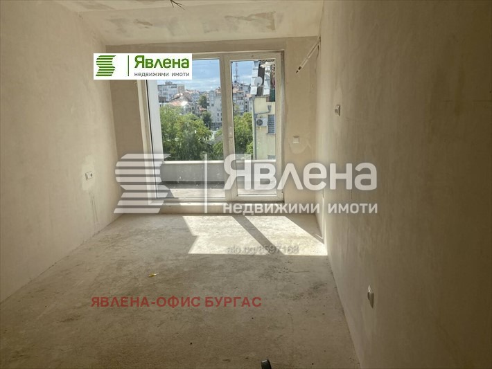 Продава МНОГОСТАЕН, гр. Бургас, Лазур, снимка 13 - Aпартаменти - 47124057