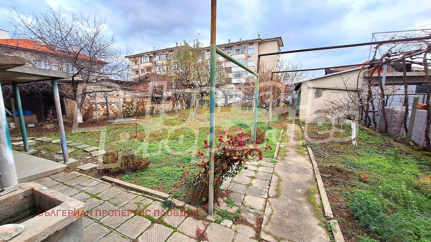 Продава КЪЩА, гр. Баня, област Пловдив, снимка 5 - Къщи - 53613081