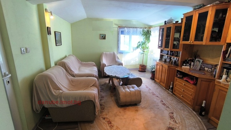 Продава ЕТАЖ ОТ КЪЩА в град Русе, Център - 101 кв.м / 139 000 € » 271 860.37 лв., ДУНАВСКИ ИМОТИ