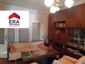 3 soverom Tsentar, Stara Zagora 2