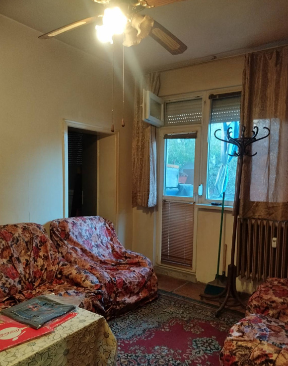 Продава  2-стаен град Пловдив , Център , 55 кв.м | 63773879