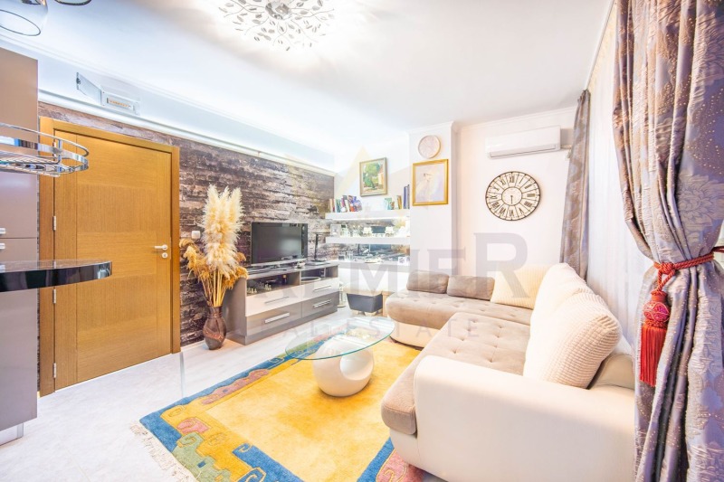 Продава 2-СТАЕН, област Бургас, к.к. Слънчев бряг • 114000 € / 222964.62 лв. • 99661683 1