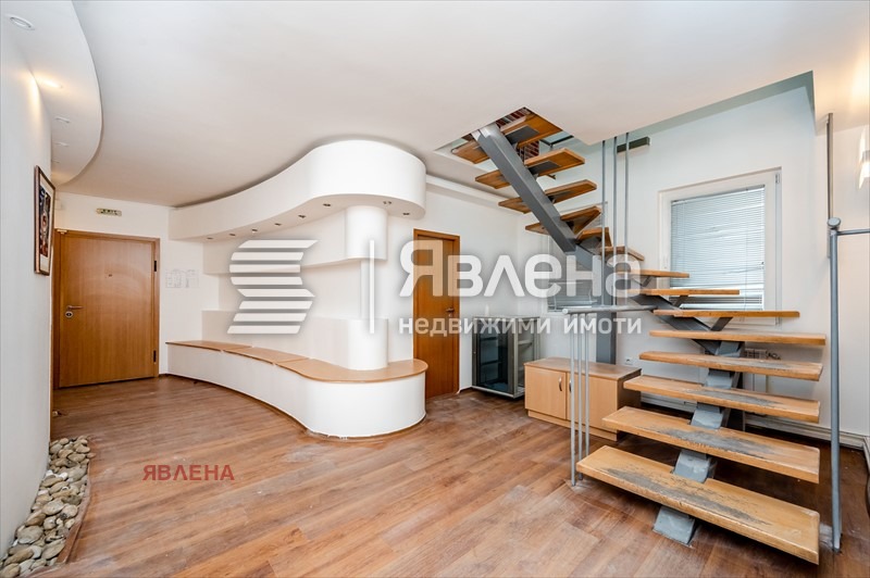 Продава МНОГОСТАЕН, гр. София, Борово, снимка 11 - Aпартаменти - 48119386