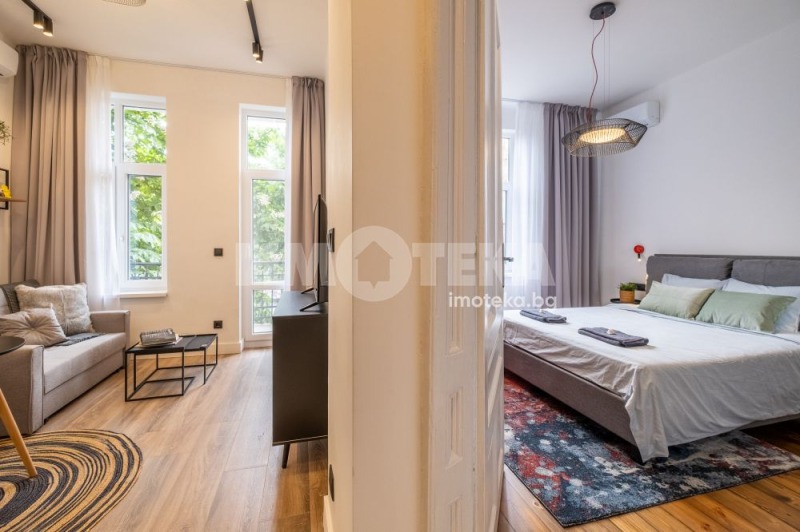 Продава МНОГОСТАЕН, гр. София, Център, снимка 12 - Апартаменти - 53070344