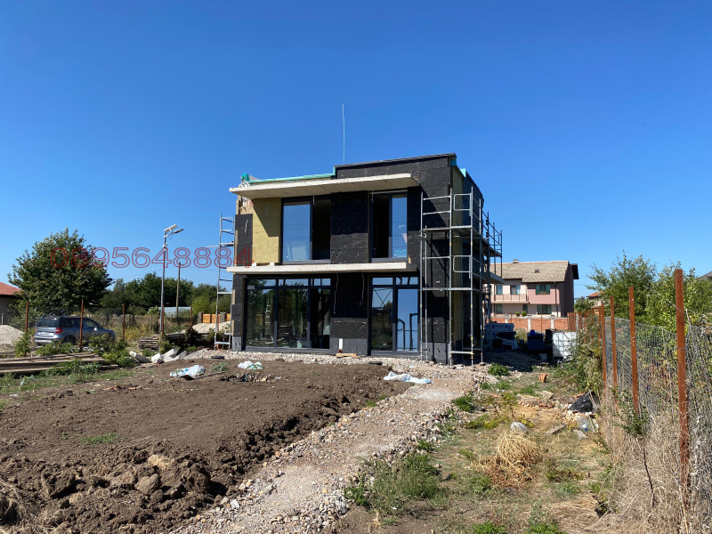 Till salu  Hus region Sofia , Kostinbrod , 218 kvm | 73235308 - bild [2]