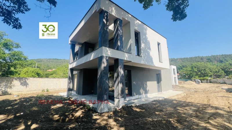 Til salgs  Hus Varna , m-t Alen mak , 243 kvm | 43574950 - bilde [9]