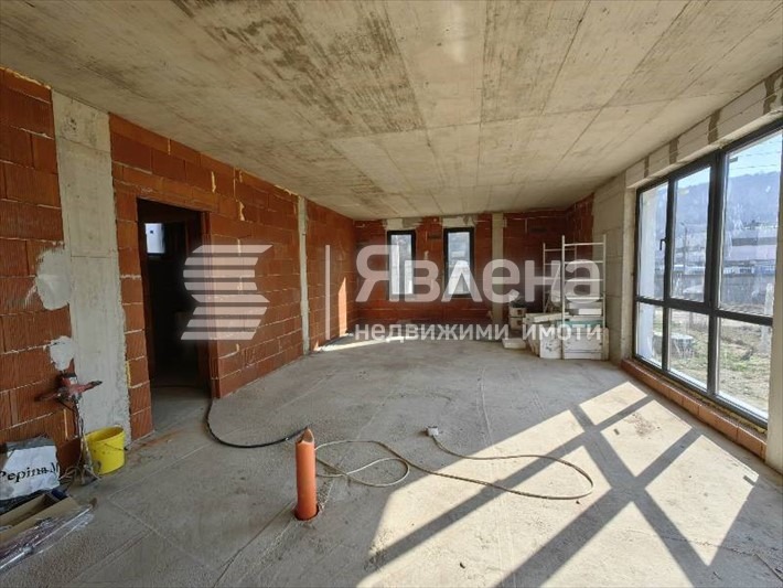 Продава КЪЩА, с. Изгрев, област Благоевград, снимка 3 - Къщи - 52880838