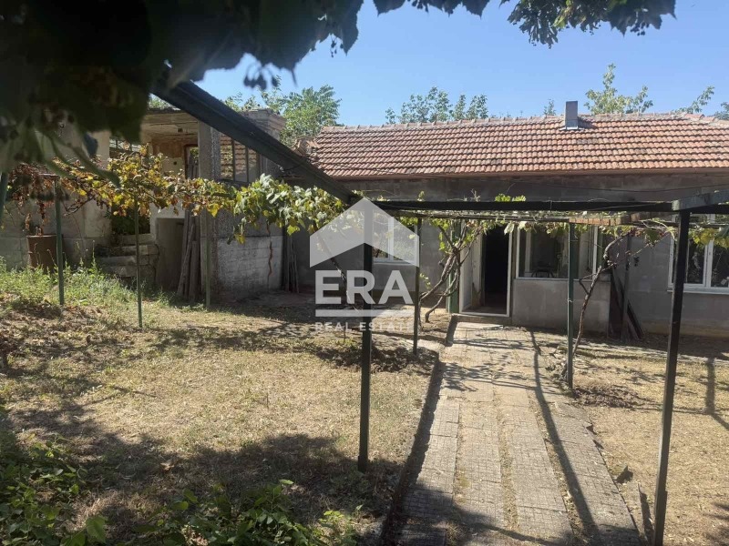 Продава КЪЩА, с. Крумово, област Варна, снимка 3 - Къщи - 55803886