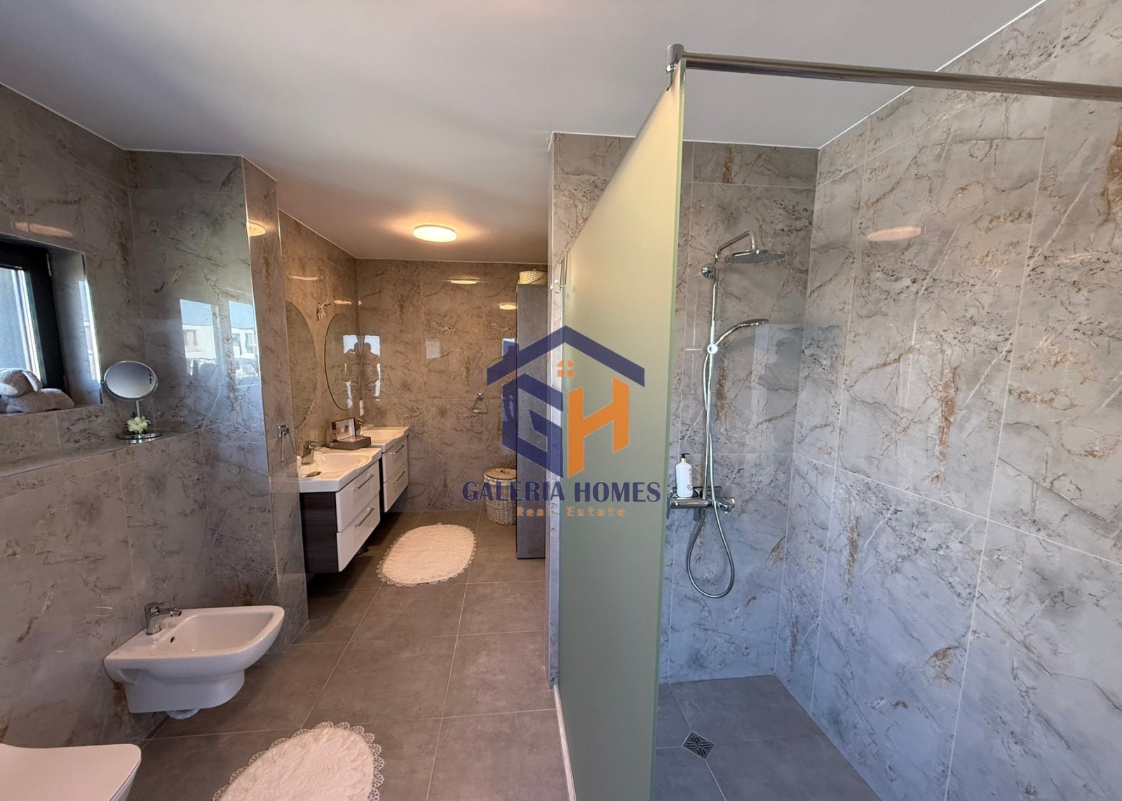 Продава КЪЩА, гр. Поморие, област Бургас, снимка 14 - Къщи - 54203190