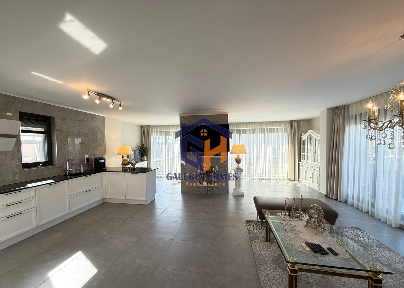 Продава КЪЩА, гр. Поморие, област Бургас, снимка 5 - Къщи - 54203190