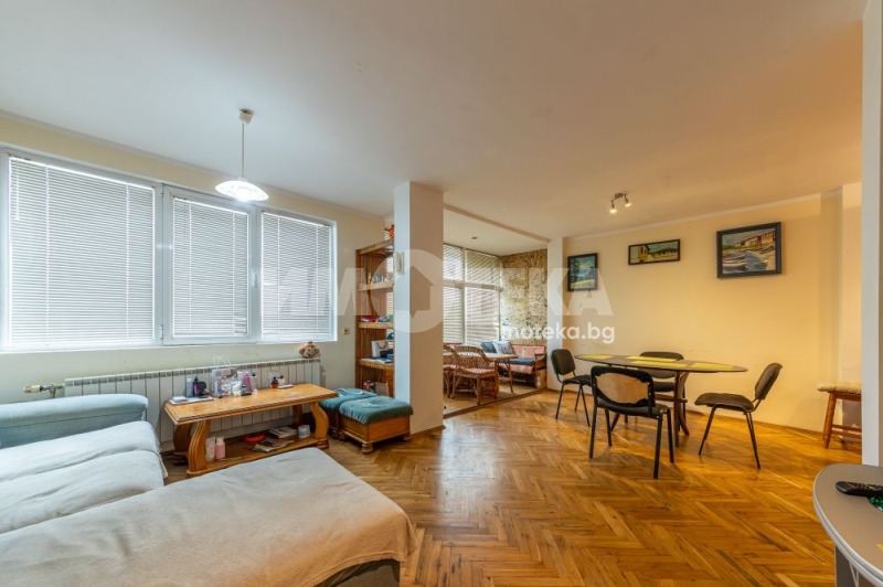 Продава 3-СТАЕН в град Варна, Спортна зала - 89 кв.м / 361 000 € » 706 054.63 лв., ИМОТЕКА