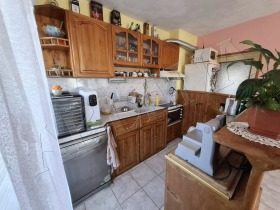 2 спаваће собе Добротица - Варненска, Добрич 3