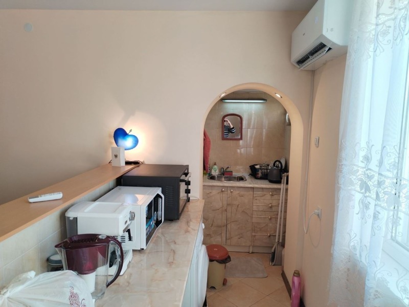 Продава 2-СТАЕН, гр. София, Толстой, снимка 3 - Апартаменти - 53097435