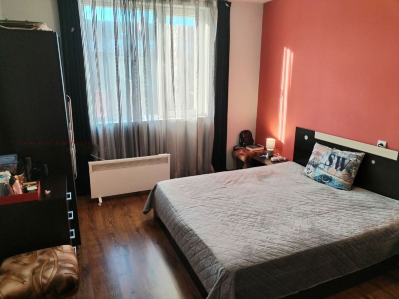 Продава 2-СТАЕН, гр. София, Толстой