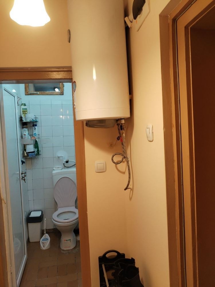 Продава 2-СТАЕН, гр. София, Толстой, снимка 10 - Апартаменти - 53097435