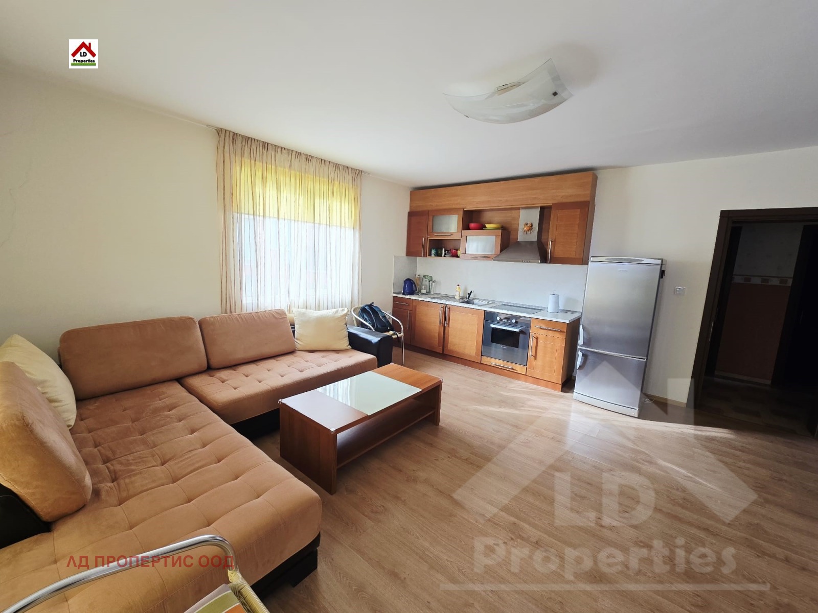 Продава 3-СТАЕН, гр. Варна, к.к. Чайка, снимка 2 - Апартаменти - 52637340
