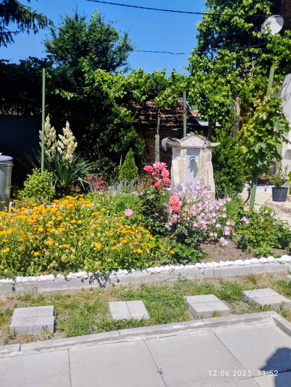 Продава КЪЩА, гр. София, Орландовци, снимка 4 - Къщи - 54319633