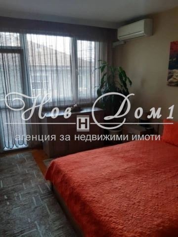 Продава МНОГОСТАЕН, гр. Пловдив, Христо Смирненски, снимка 2 - Апартаменти - 54210095