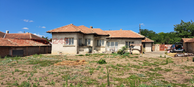 Продава КЪЩА, с. Бабук, област Силистра, снимка 2 - Къщи - 52781314