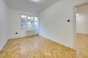 ����� ������� 4-�����,���� �����, �������>