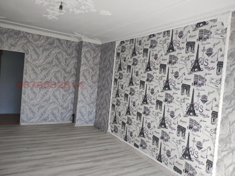 Продава 3-СТАЕН, гр. Радомир, област Перник, снимка 3 - Апартаменти - 52779802