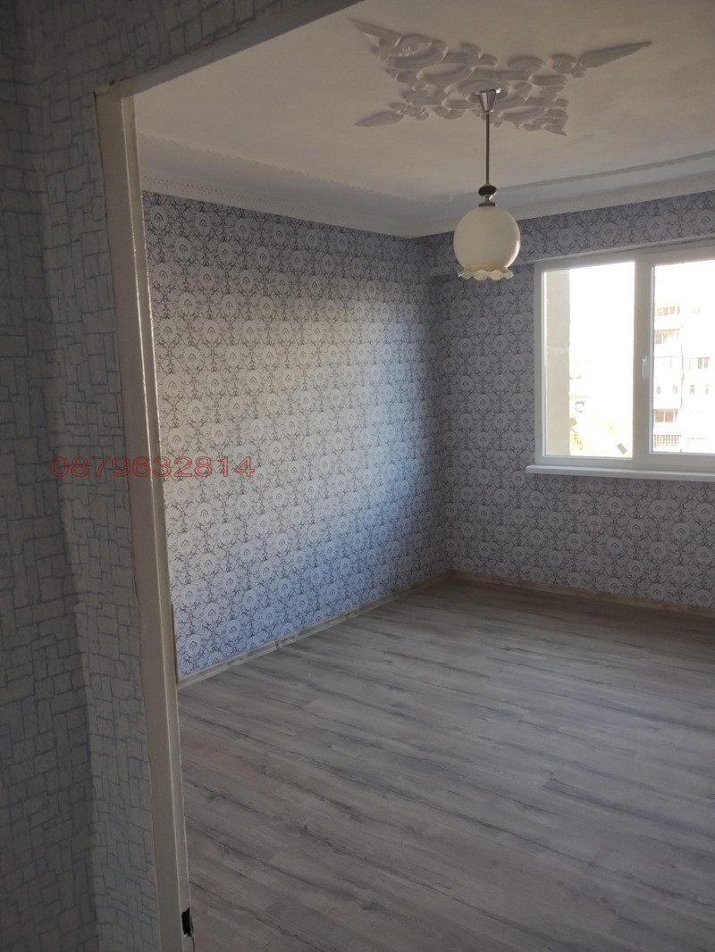 Продава 3-СТАЕН, гр. Радомир, област Перник, снимка 7 - Апартаменти - 52779802