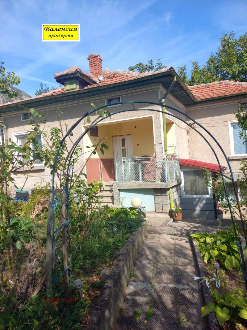 En venta  Casa región de Vratsa , Chelopek , 80 metros cuadrados | 87534440