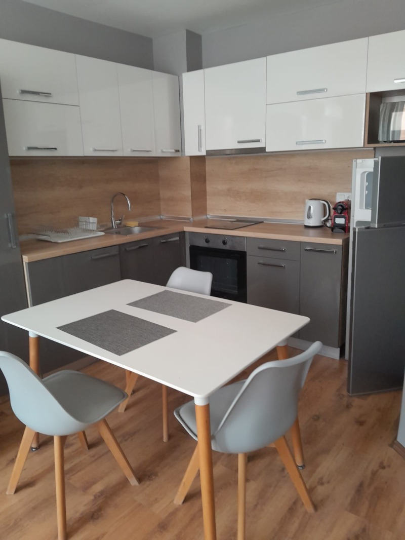 Продава 2-СТАЕН в област Бургас, гр. Поморие - 56 кв.м / 92 990 € » 181 872.63 лв., БИЛДКОМЕРС
