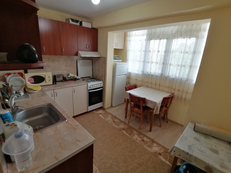 Продава  1-стаен град Шумен , Боян Българанов 1 , 44 кв.м | 74224178