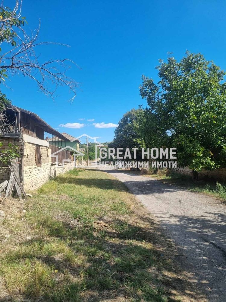 Продава  Къща област Търговище , с. Макариополско , 64 кв.м | 81324622