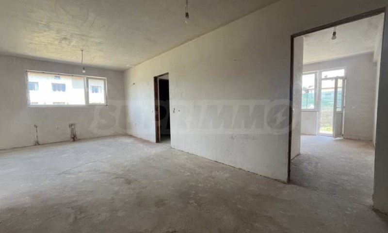 Продава КЪЩА, с. Баня, област Благоевград, снимка 12 - Къщи - 50701516