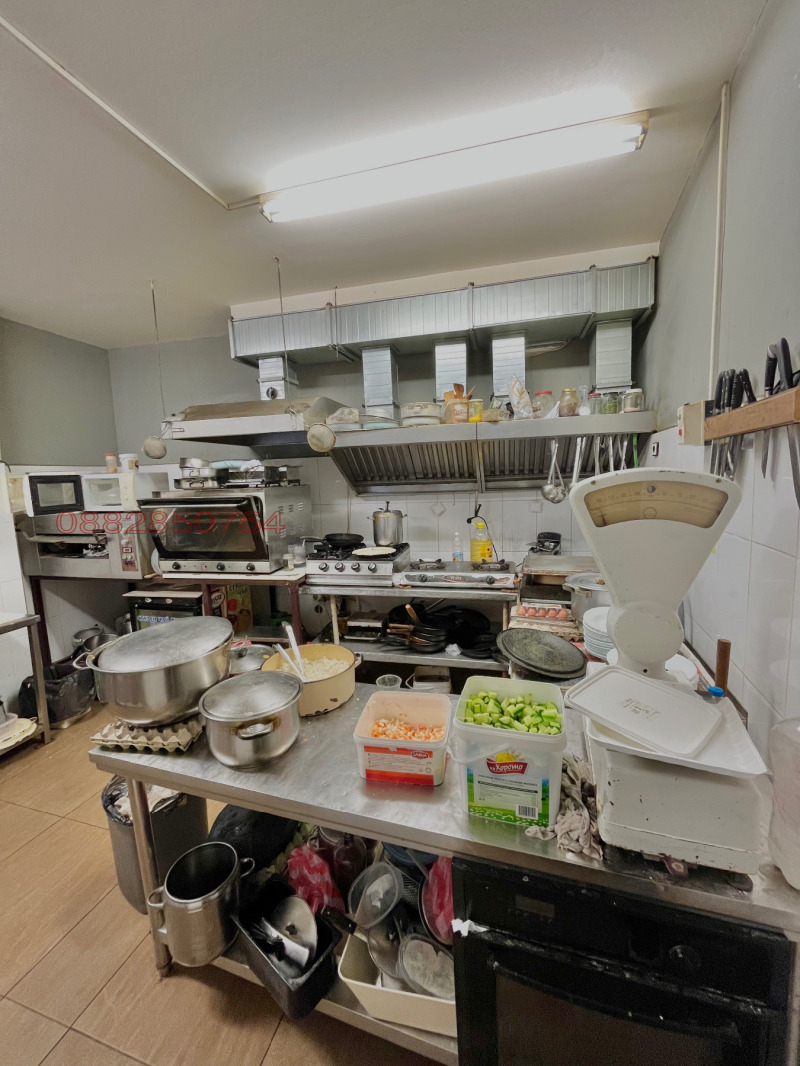 Продава ЗАВЕДЕНИЕ, гр. Пловдив, Център, снимка 11 - Заведения - 53128679