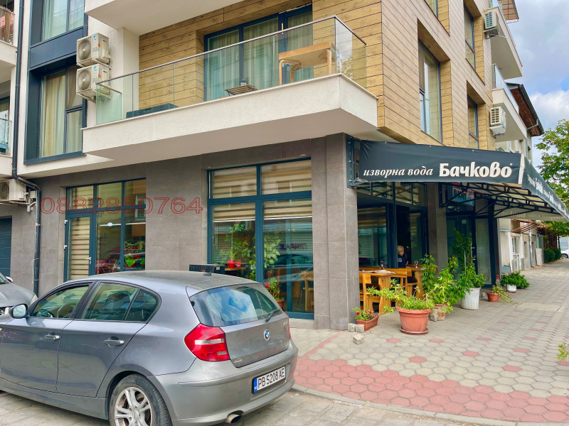 Продава ЗАВЕДЕНИЕ, гр. Пловдив, Център, снимка 2 - Заведения - 53128679