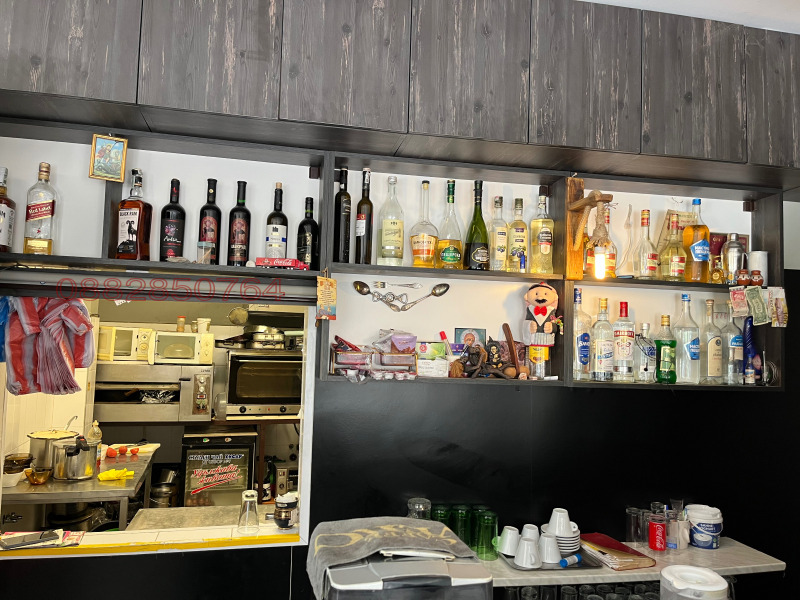 Продава ЗАВЕДЕНИЕ, гр. Пловдив, Център, снимка 9 - Заведения - 53128679