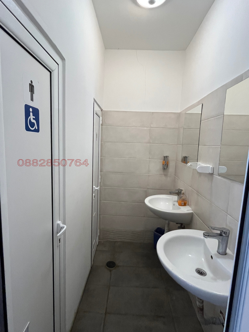 Продава ЗАВЕДЕНИЕ, гр. Пловдив, Център, снимка 13 - Заведения - 53128679