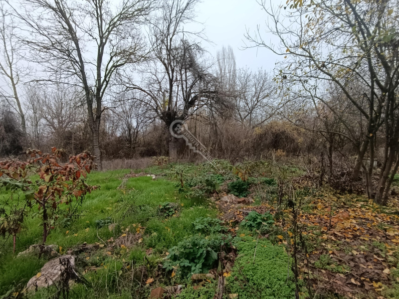 Продава ПАРЦЕЛ, с. Русаля, област Велико Търново