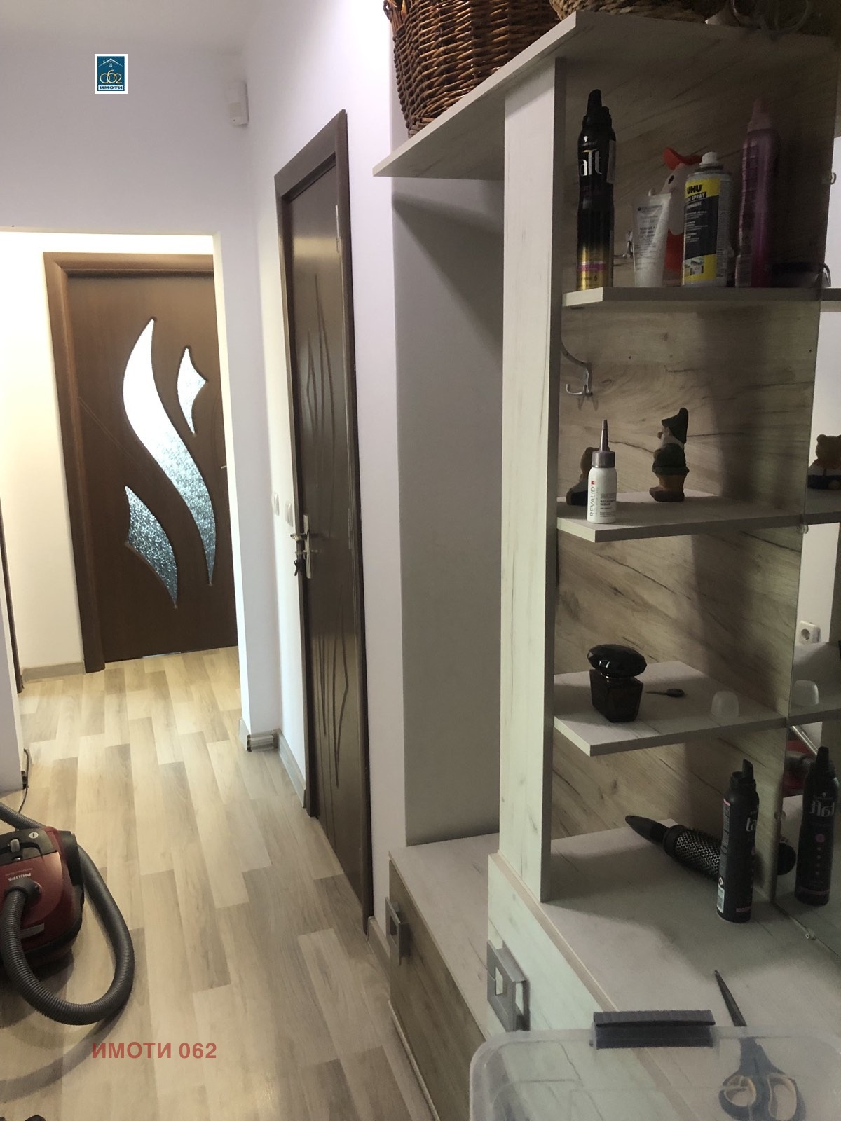 Продава 3-СТАЕН, гр. Велико Търново, Колю Фичето, снимка 5 - Апартаменти - 54925097