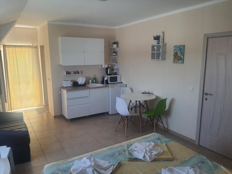 Продава 3-СТАЕН в област Бургас, с. Лозенец - 100 кв.м / 150 000 € » 293 374.50 лв., БИЛД ИНВЕСТ БУРГАС