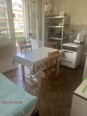 2 υπνοδωμάτια ΤΣενταρ, Βρατσα